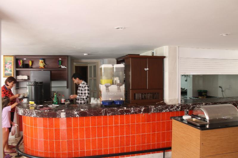 Otel Rosella 3*